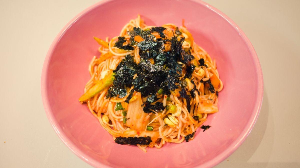 Bibim Guksu (Spicy Cold Noodles)