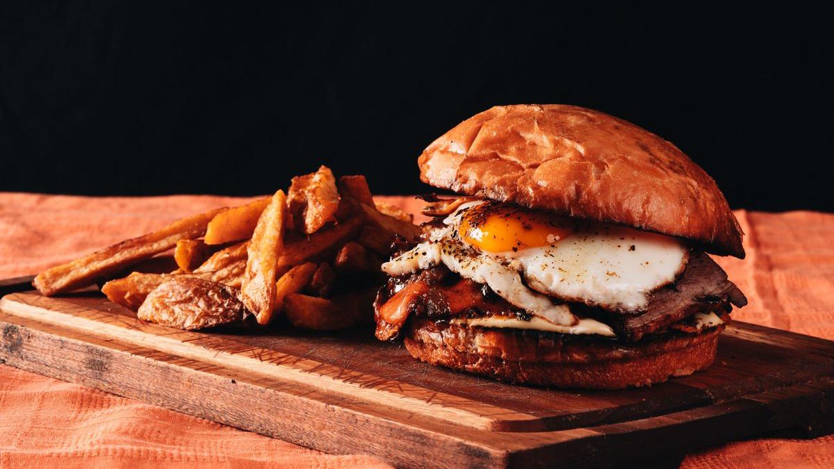 Chivito Uruguayo