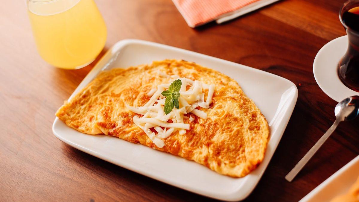 Chorizo, Potato & Cheese Omelette