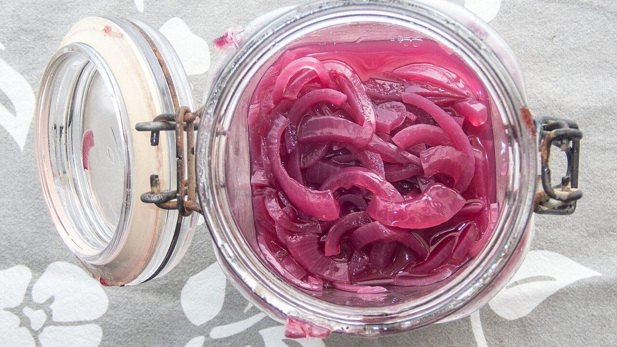 Red Onion Pickle