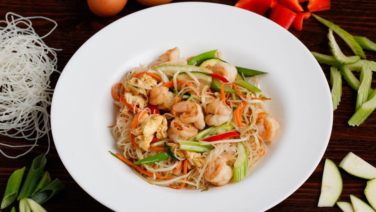 Singapore Noodles with Shrimp