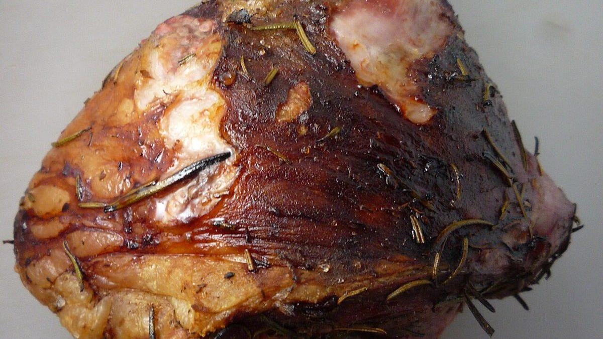 Slow-Roast Lamb with Cinnamon, Fennel and Citrus