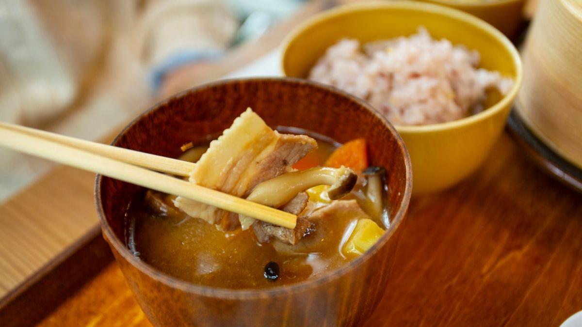 Tonjiru