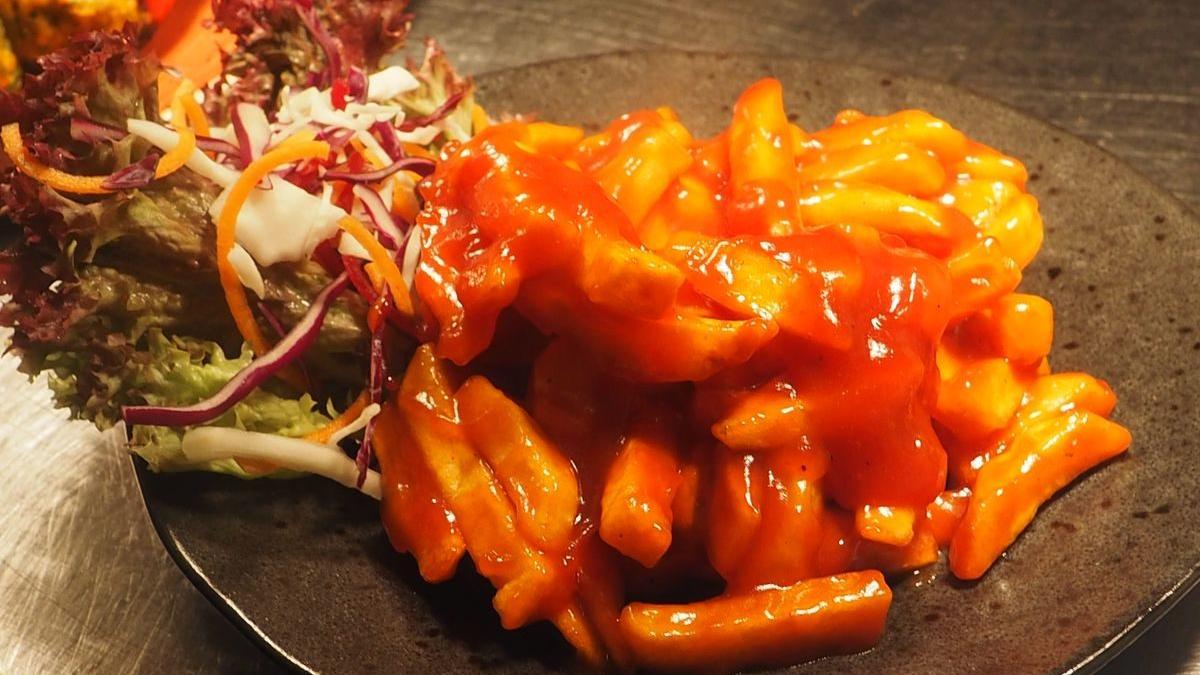 Tteokbokki (Spicy Rice Cakes)